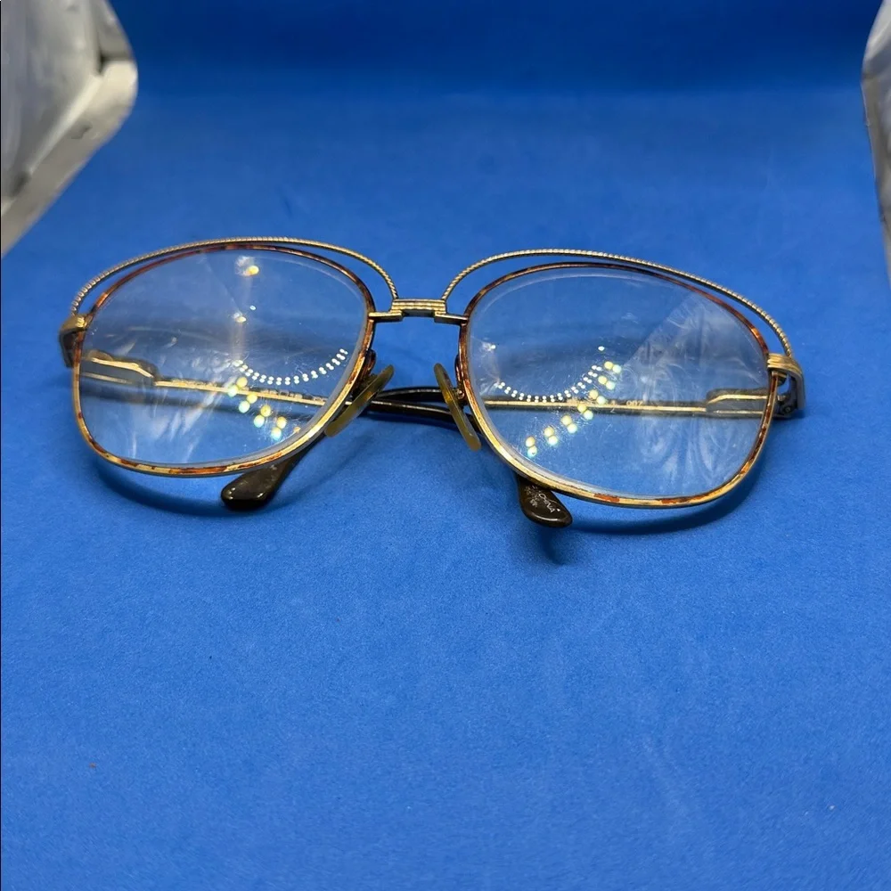 Gold‎ Square Eyeglasses